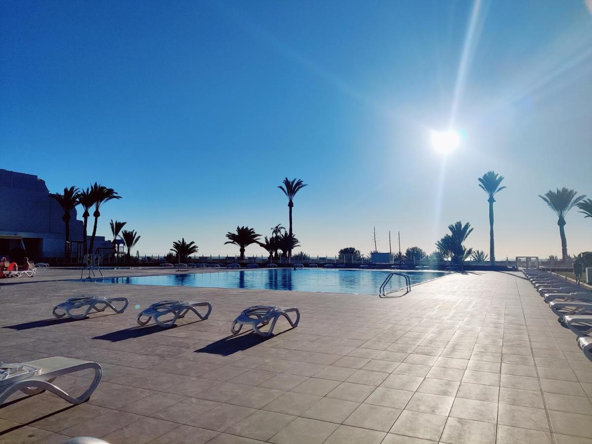 Maravilla Suite 140 M2 - 3 Bedrooms, Heated Pool 코스타델실렌시오 외부 사진